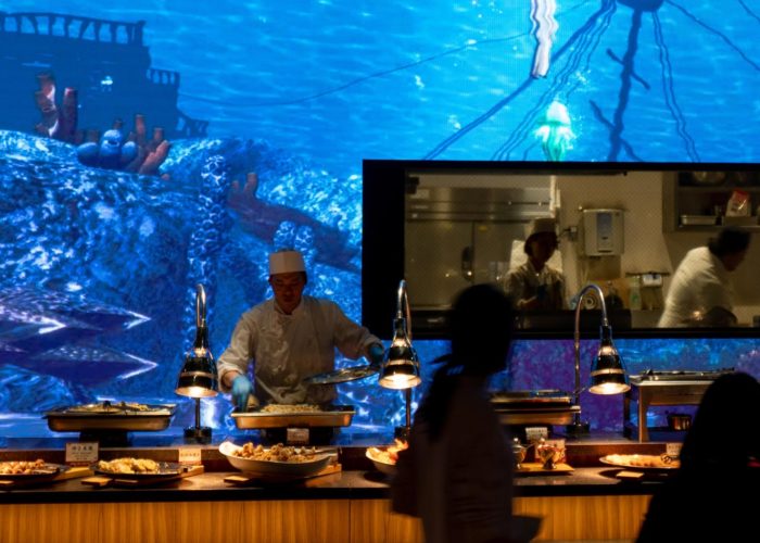 JAPANESE BUFFET DINING 伝　内観